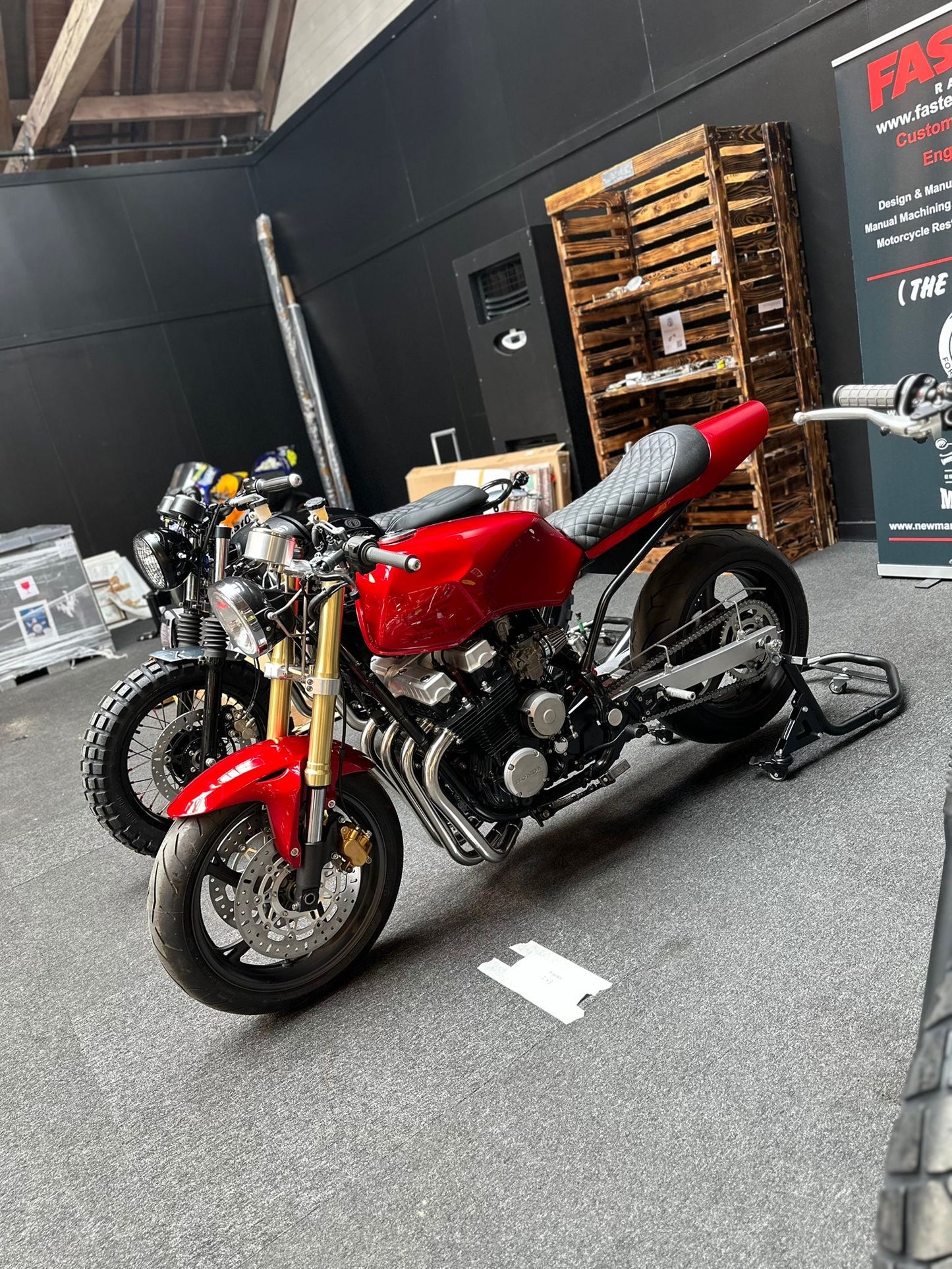 Honda CBX750 RC17 Custom Build
