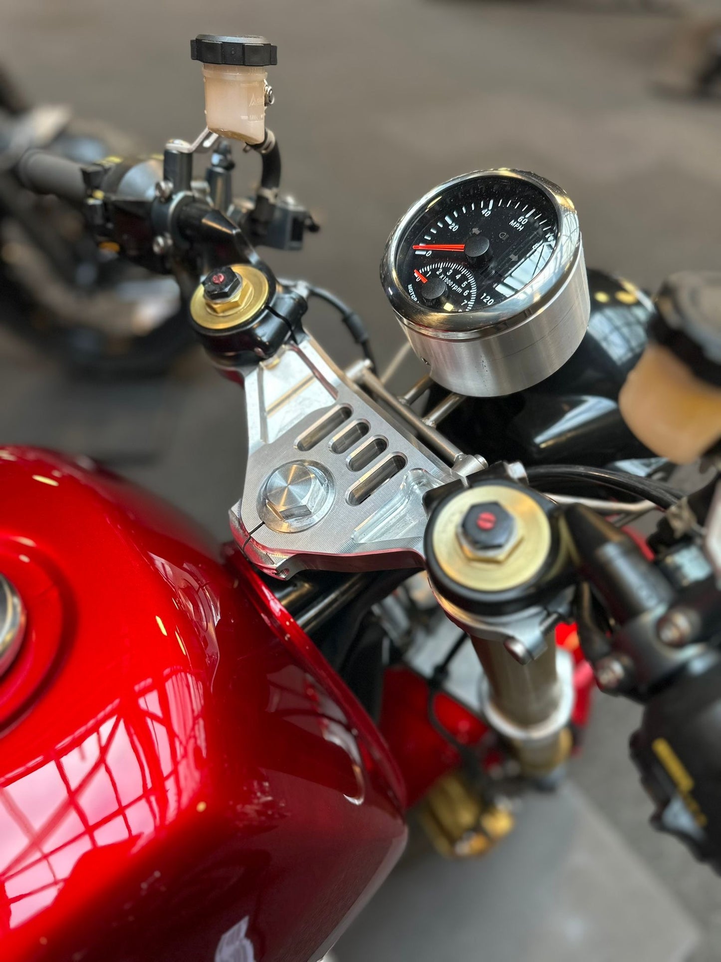 Honda CBX750 RC17 Custom Build